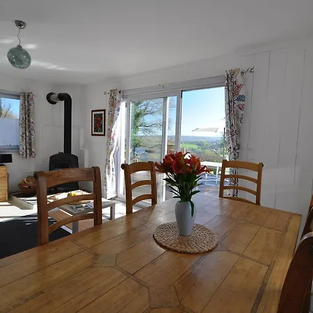 Vue De La Vallee Apartament