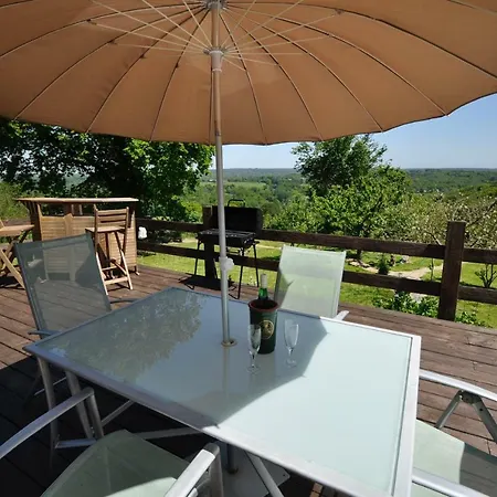 Vue De La Vallee Apartament *